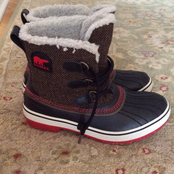 Brand new authentic sorel snow boots