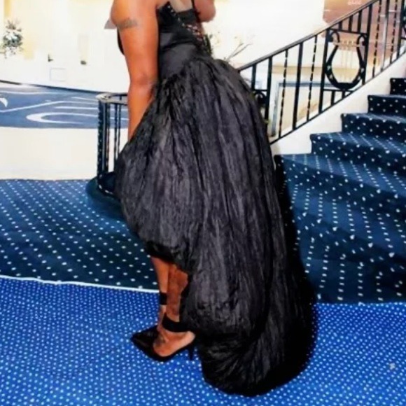 Black - Picture 2 of 2