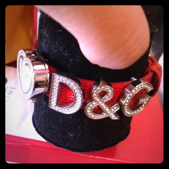 Dolce and gabana heart watch - Picture 1 of 4