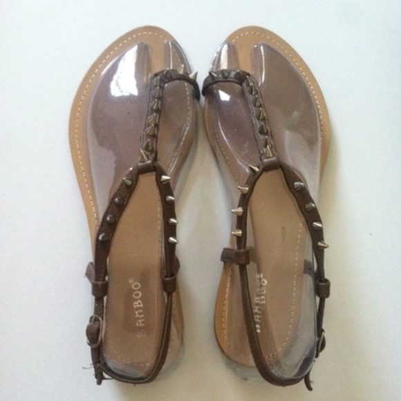 Bamboo Spiked Toe Ring T-Strap Spiked Sandals