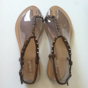 Bamboo Spiked Toe Ring T-Strap Spiked Sandals