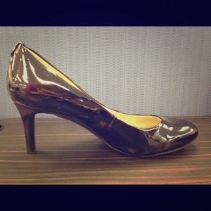 Tommy Hilfiger black heels