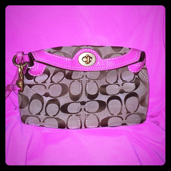 💯Authentic Coach Wrislet!