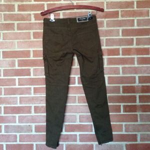 RESERVED: Zara skinny cargo w/ ankle zip pants