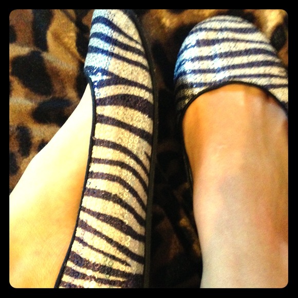 Brand new zebra sequin flats!