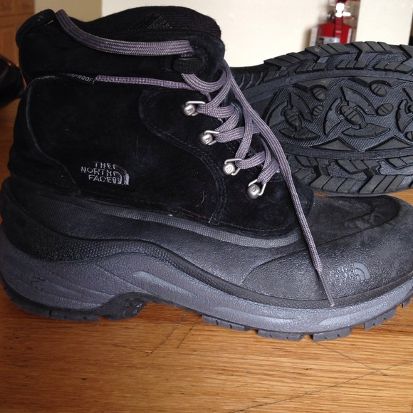 Northface boots sz 7