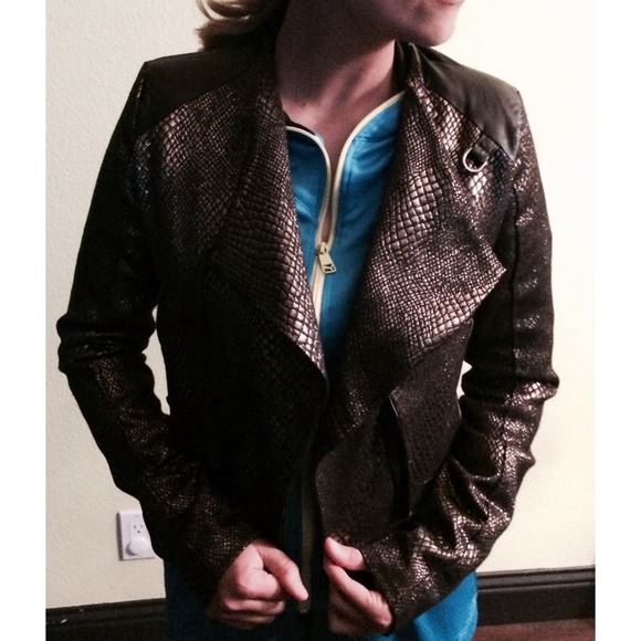 Metallic Jacket - Picture 3 of 4