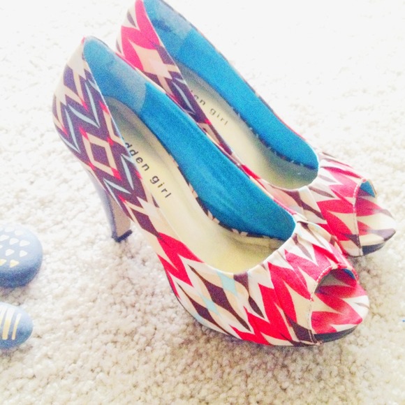 ❤️host pick 0412❤️Colorful heels - Picture 2 of 3