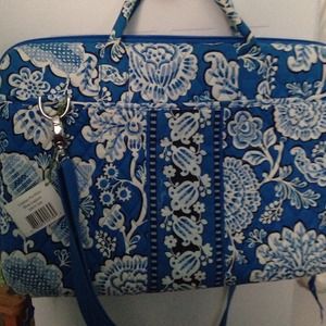 Vera Bradley laptop portfolio in Blue Lagoon