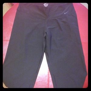 Nike black Capri workout pants
