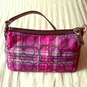 💐Traded❤️🌺 pink/purple small Coach purse