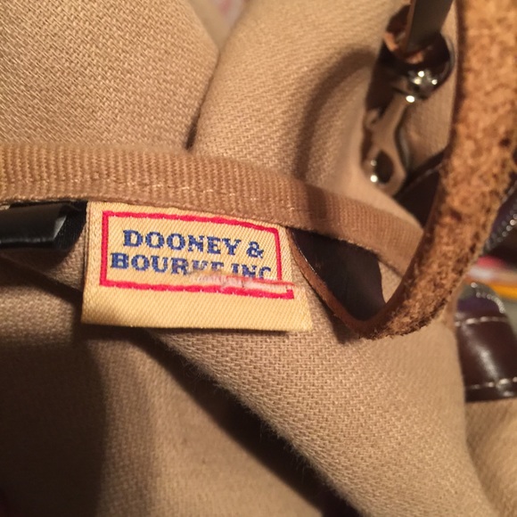 Dooney and Burke purple tote - Picture 3 of 4