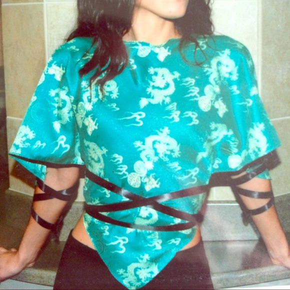Chinese dragon top xs
