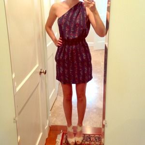 One shoulder dark blue dress