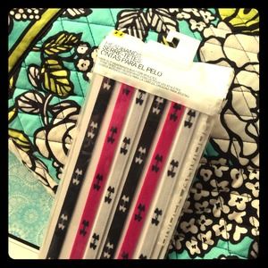 💥SOLD💥Under Armour Mini Headbands