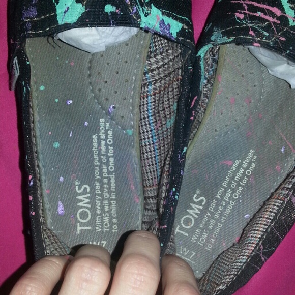 SOLD* on vinted. Paint splatter Toms - Picture 3 of 4