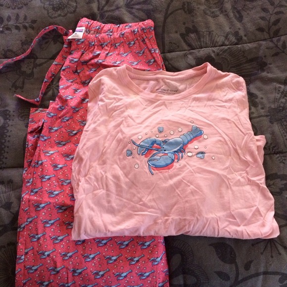 🐳 Vineyard Vines Pink Lobster Pajama Set🐳