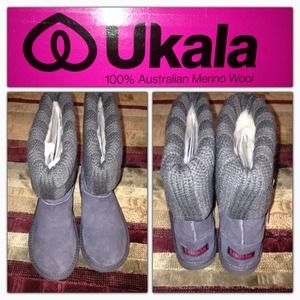 UKALA Lily Kids Charcoal ; similar to Uggs