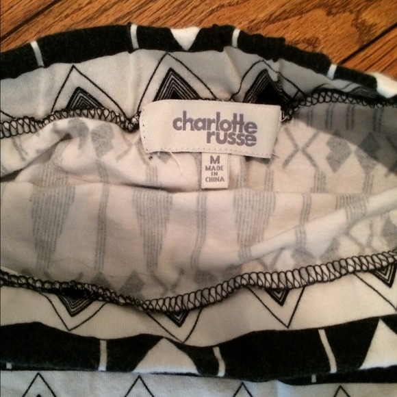 Charlotte Russe High Waisted Skirt. - Picture 2 of 2