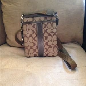 🎉Price reduced 🎉 Coach cross body