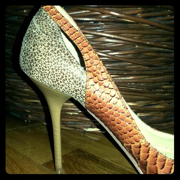 MICHAEL ANTONIO STILETTOS