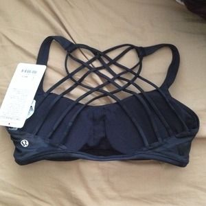 💢SOLD💢Lululemon free to be wild