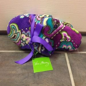 SOLD‼️‼️‼️‼️ Vera Bradley slippers