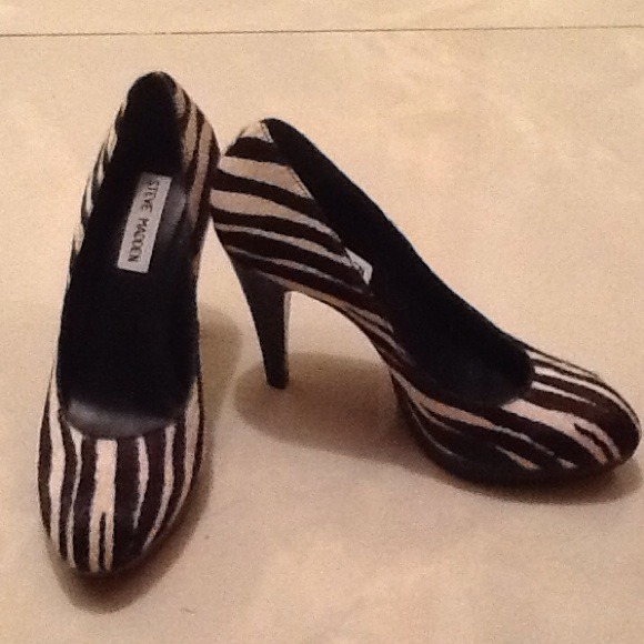 Steve Madden zebra hair heels (mint condition)