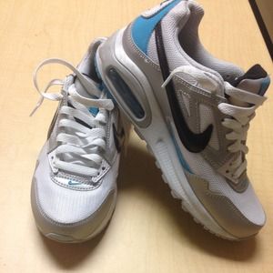Nike air max shoes