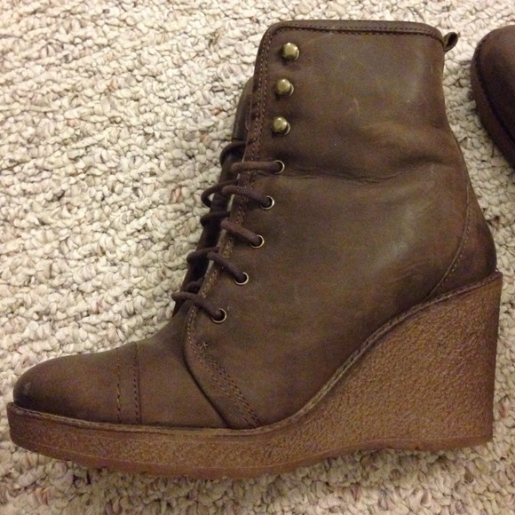 SOLD - Picture 2 of 4