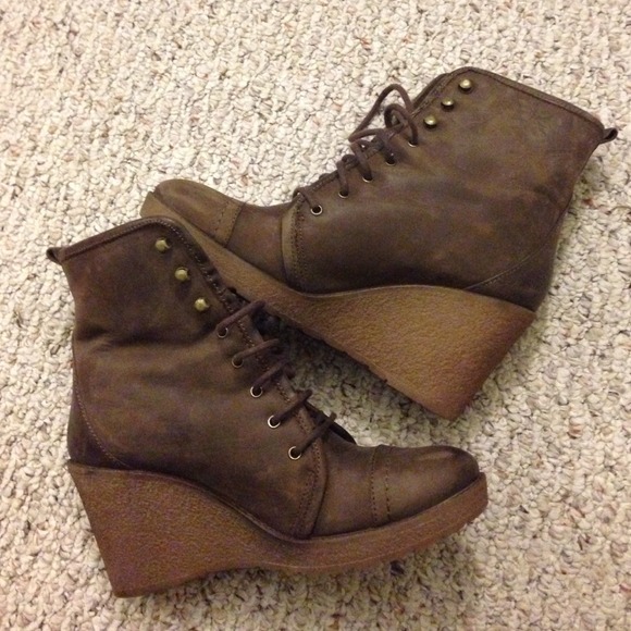 SOLD - Picture 4 of 4