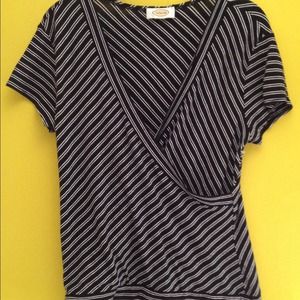 Women's Medium Top Talbots black n white stripped