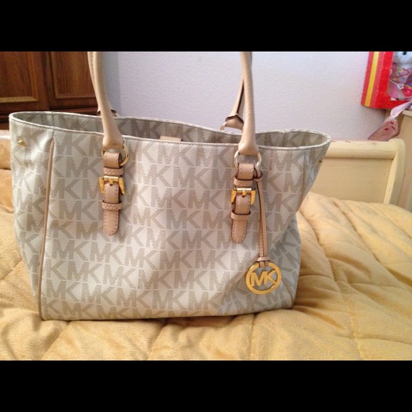Beige Authentic Michael Kors Purse