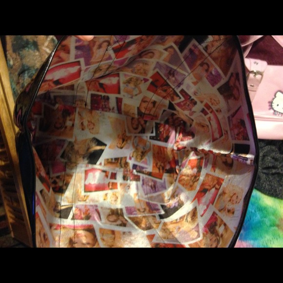 For drawling ❤️ - Picture 2 of 2