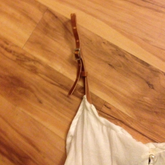 Sold - Picture 3 of 4