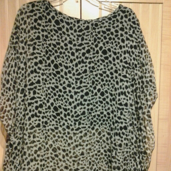 PRICE DROP!!!  Top/Poncho style