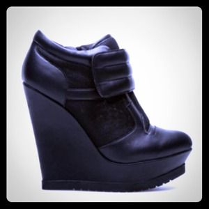 Brand new Sneaker Wedges