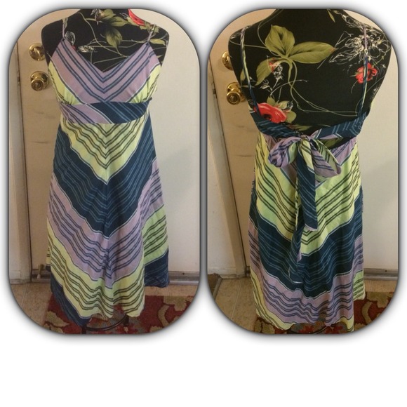 New summer dress in Medium from Old Navy. - Picture 1 of 4