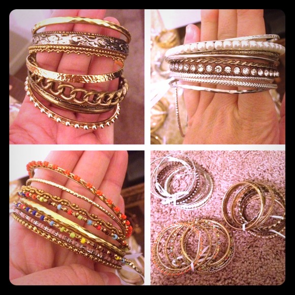 Bundle of 3 bracelet sets