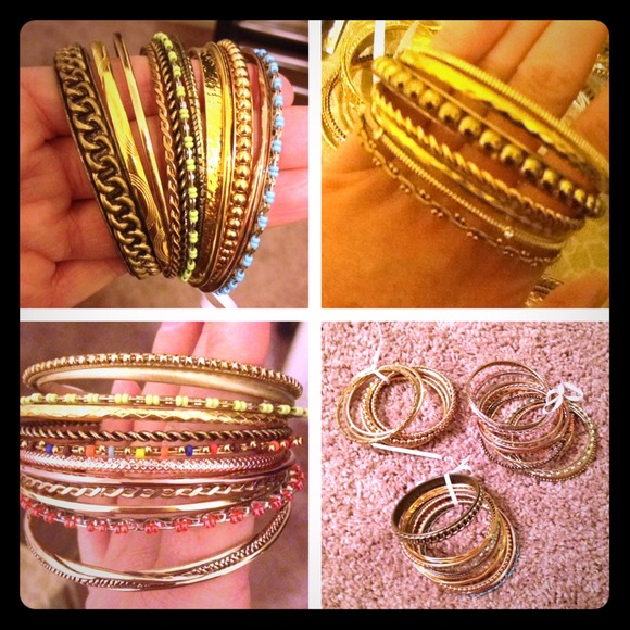 Bundle of 3 bracelet sets