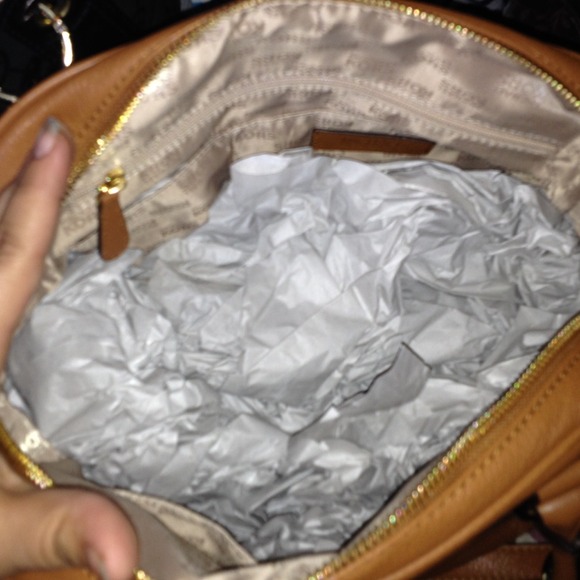 Sold!!🎈 Brand new mk purse and wallet - Picture 2 of 3