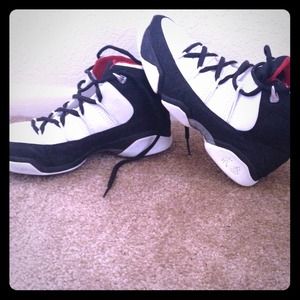 Jordan 9.5s