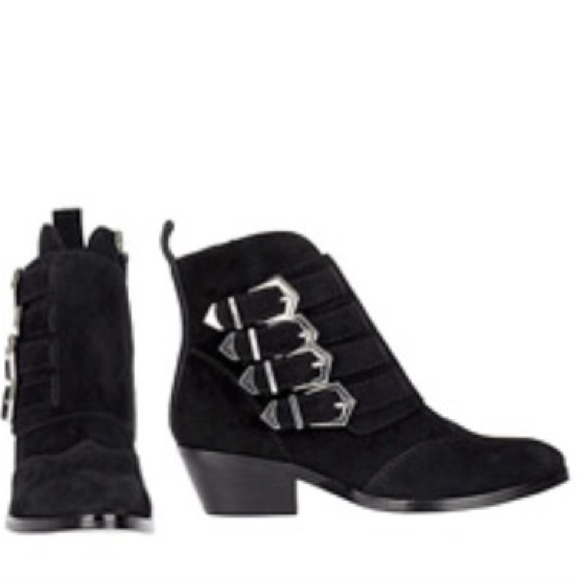 Steve Madden Mansfeld booties