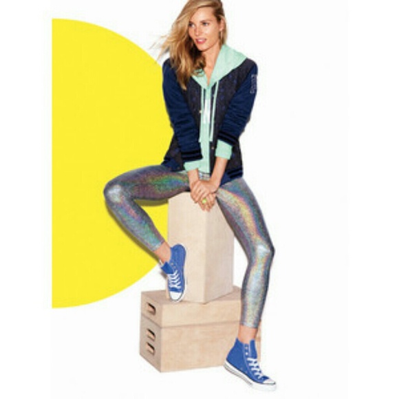 VS Pink sparkly leggins