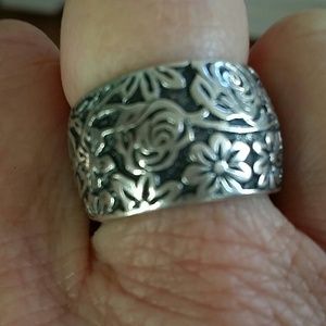 Bundled ring and necklace for @gilly1