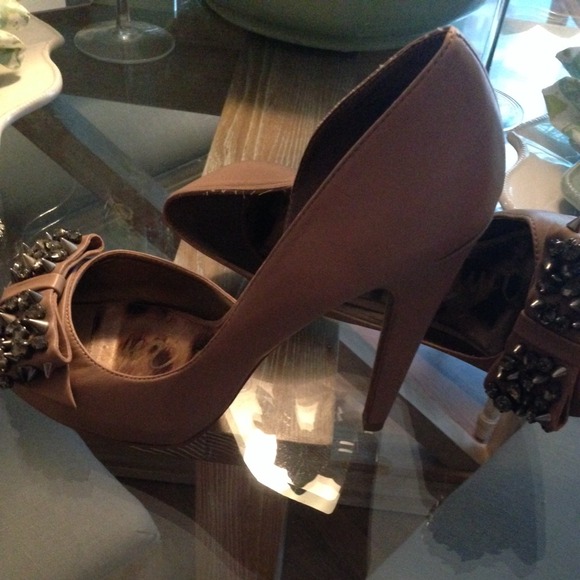 My Sam Edelman spike bow heels - Picture 3 of 3
