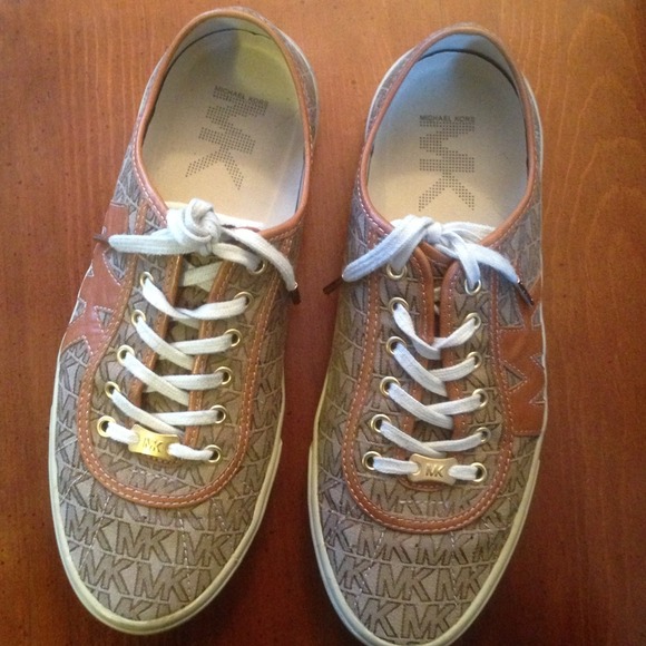 Michael Kors Sneakers