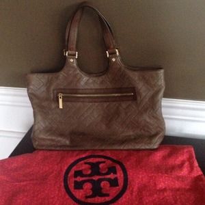 AUTHENTIC "TORY BURCH" bag