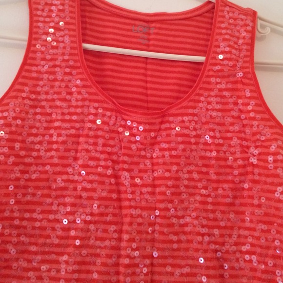 Ann Taylor - Picture 3 of 4