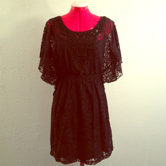 black lace dress